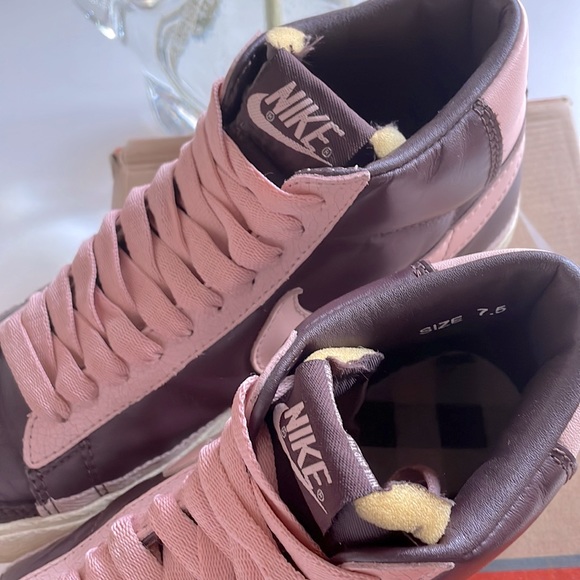 2003 WMNS Nike Blazer Size 7.5 - Picture 11 of 12